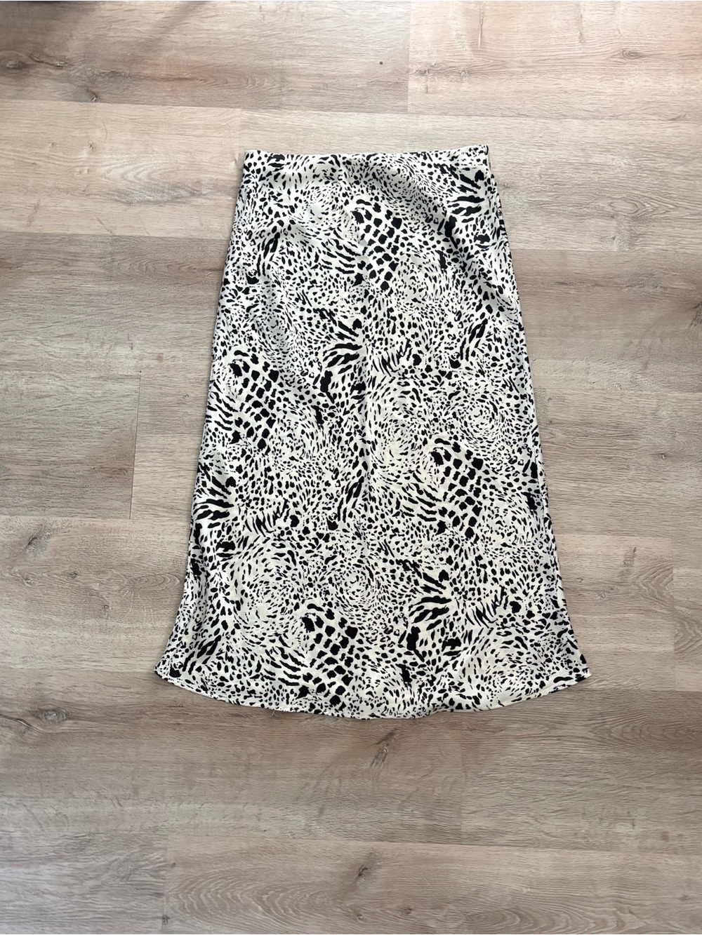 Timing Black and White Animal-Print Midi Skirt
